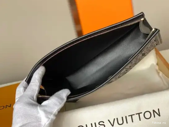 Affordable POUCH TOILETRY 26 1854 VUITTON SINCE LOUIS 0617
